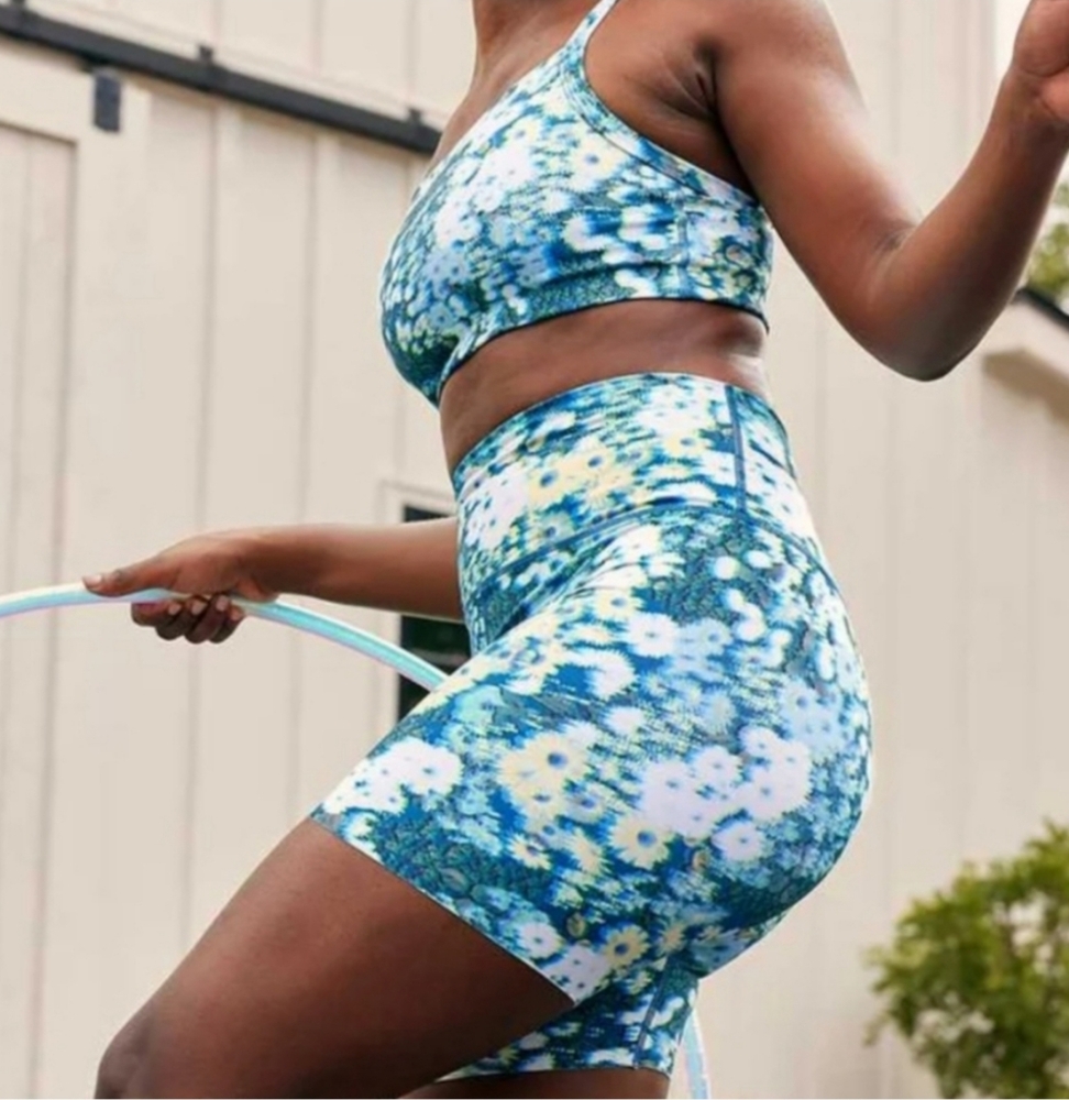 NWT aerie Offline Goals 3D 7" Inseam Bike Shorts in Blue Path Size Small